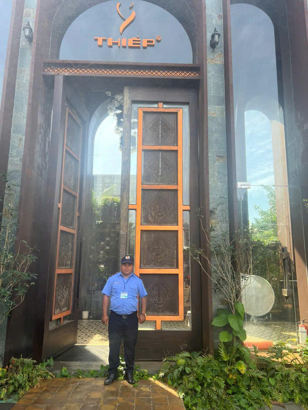 Dịch vụ bảo vệ nhà hàng