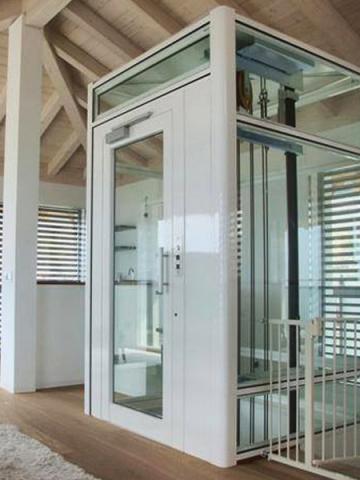 Thang máy gia đình