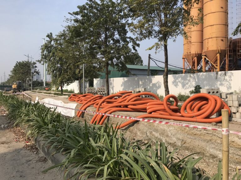 Lắp đặt tuyến cáp ngầm 110Kv Linh Đàm Kim Giang - ống Nhựa Solmax - Công Ty Cổ Phần Châu Giang Plastic