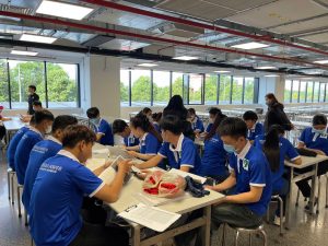 Tuyển dụng công nhân điện tử