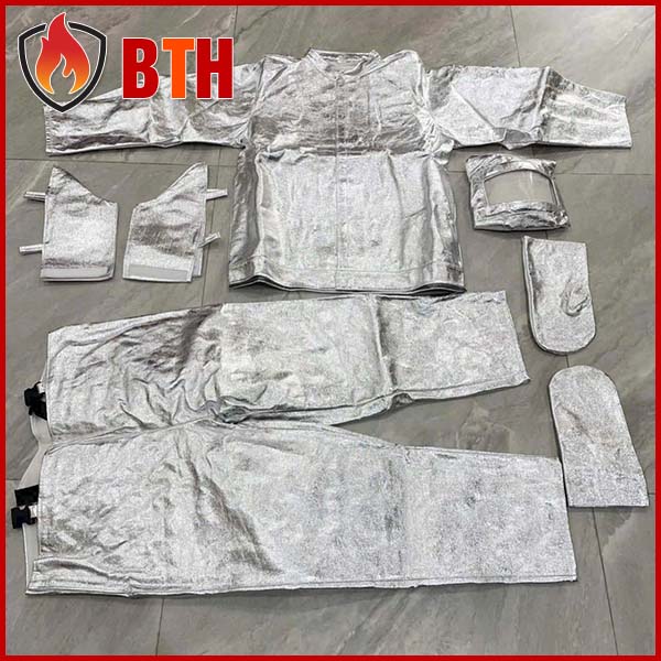 Quần áo chống cháy