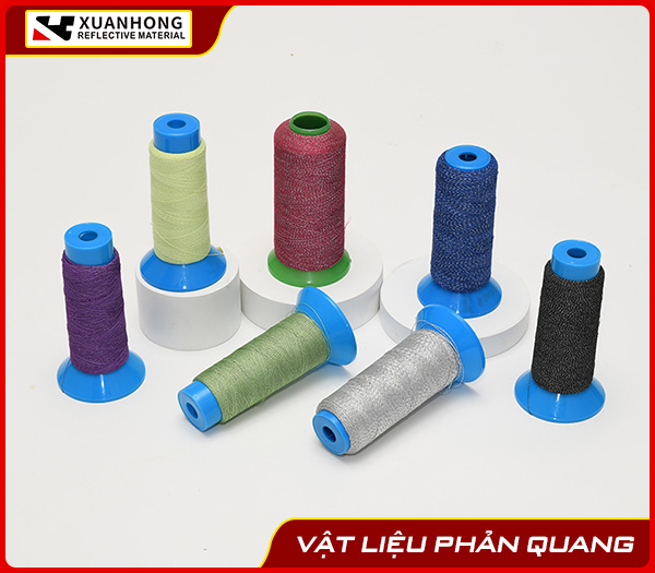 Chỉ phản quang màu