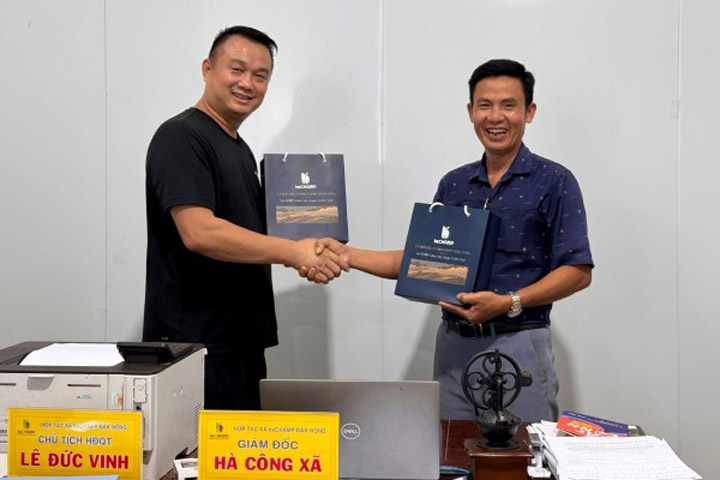 beCHAMP đón tiếp khách trong nước và quốc tế