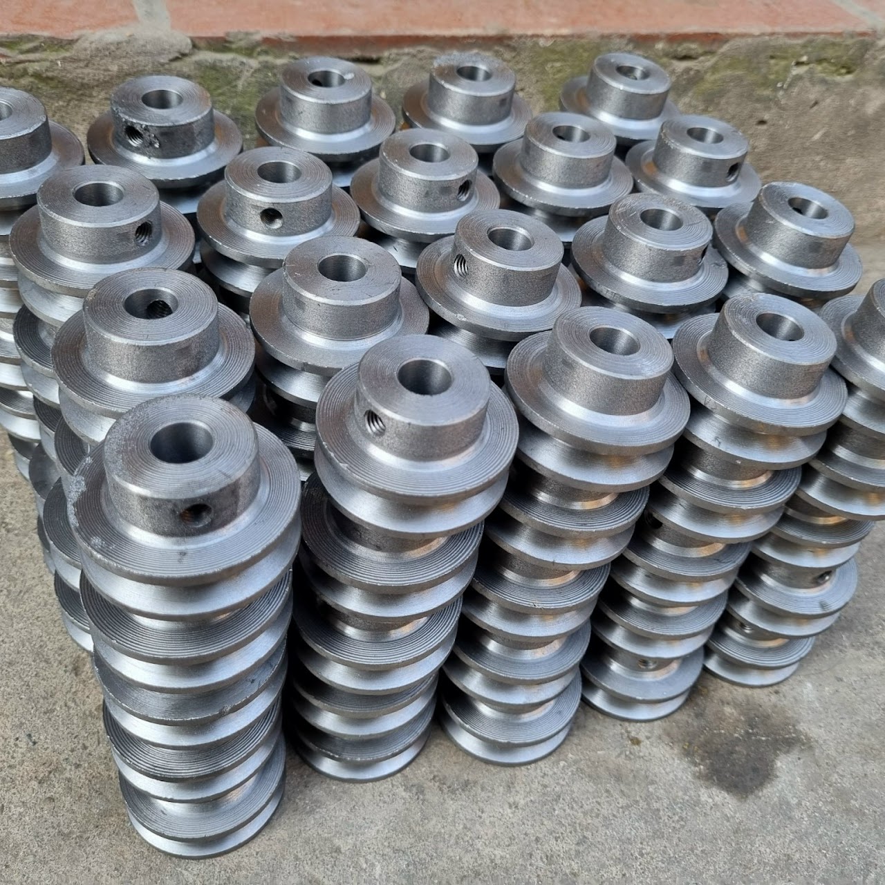 Puly đặc có vấu rãnh