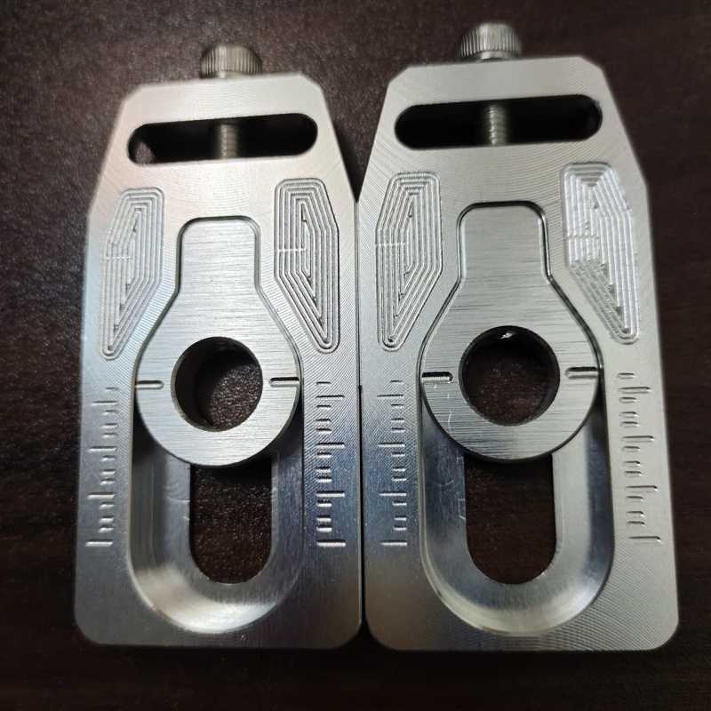 Pat tăng sên nhôm CNC