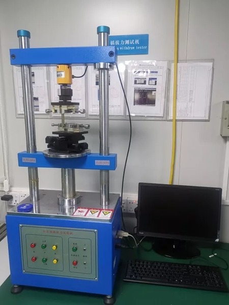Máy kiểm tra lực chèn và lực rút
