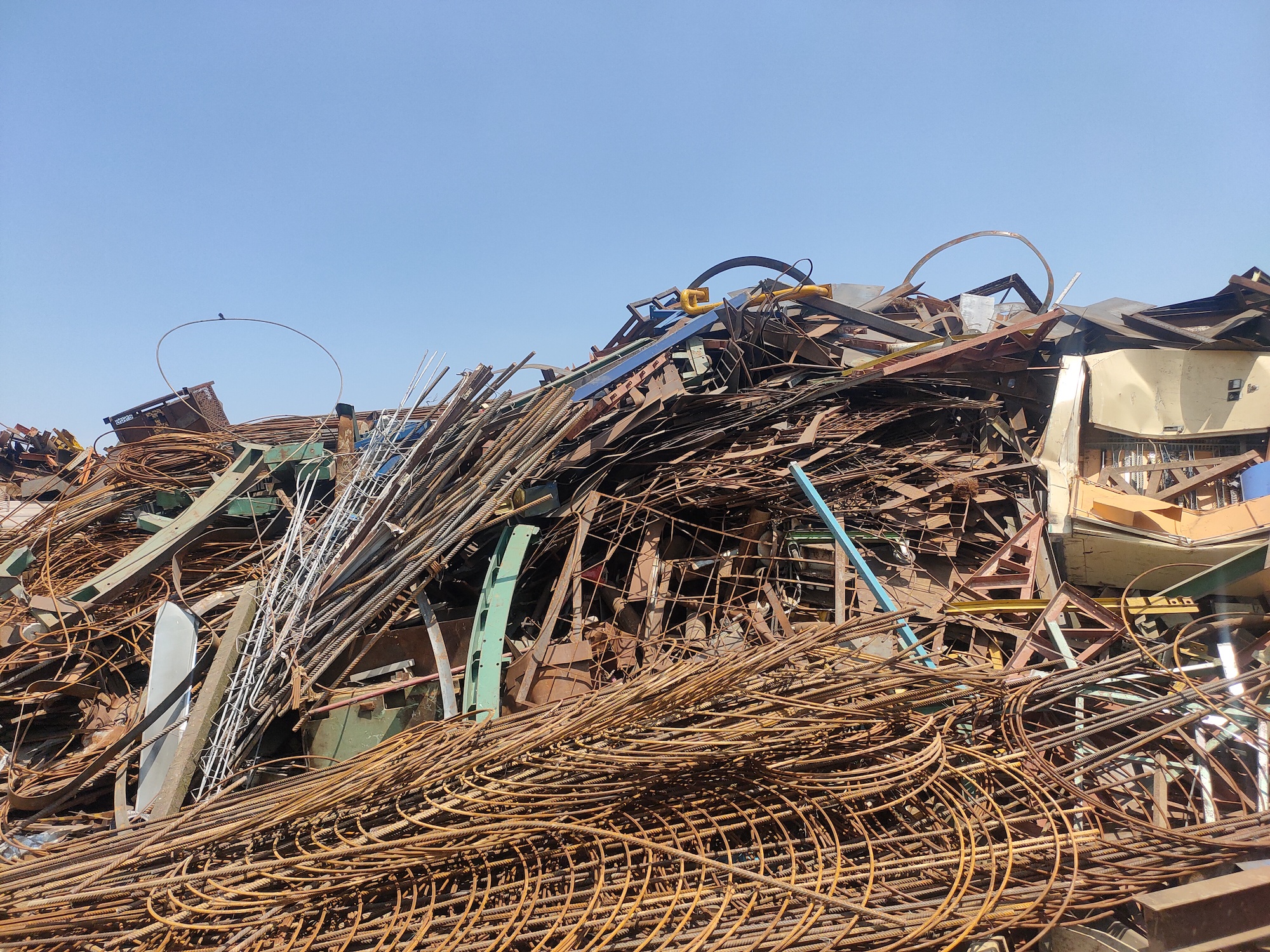 Thu mua phế liệu kim loại