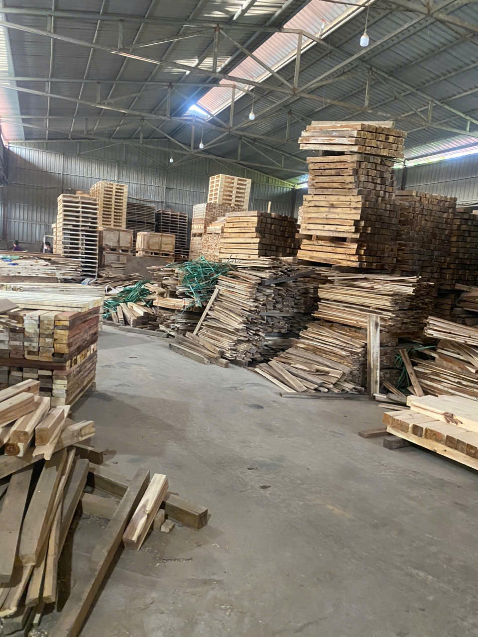 Pallet gỗ