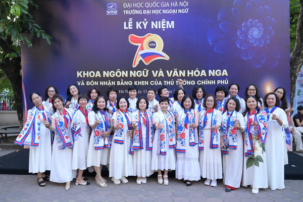 Khăn lụa
