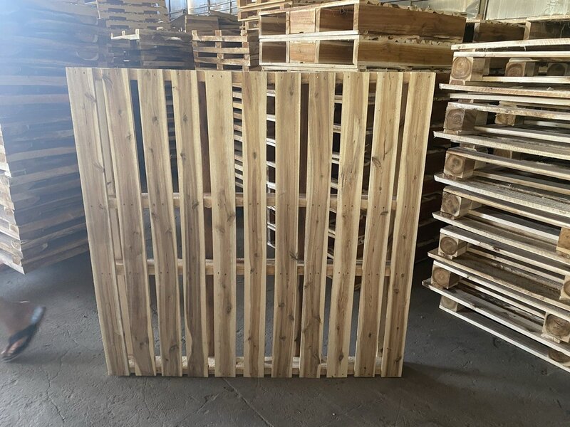 Pallet gỗ các loại