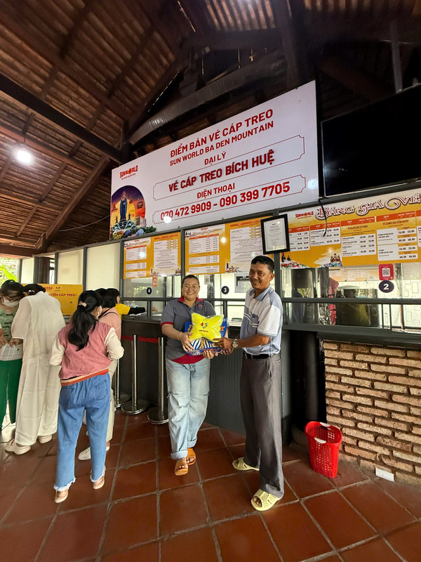 Hình ảnh đại lý bán vé