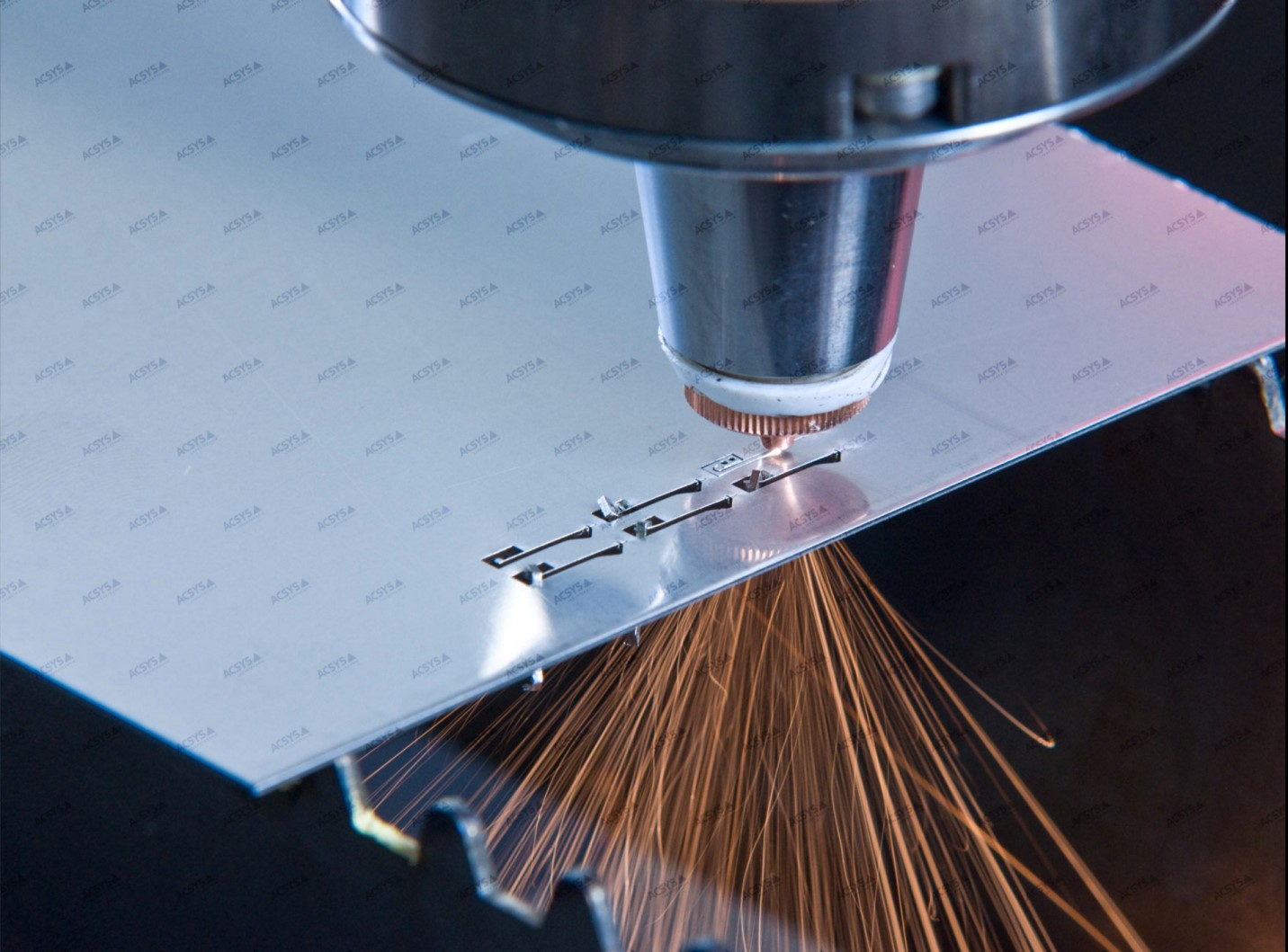 Cắt laser phi kim