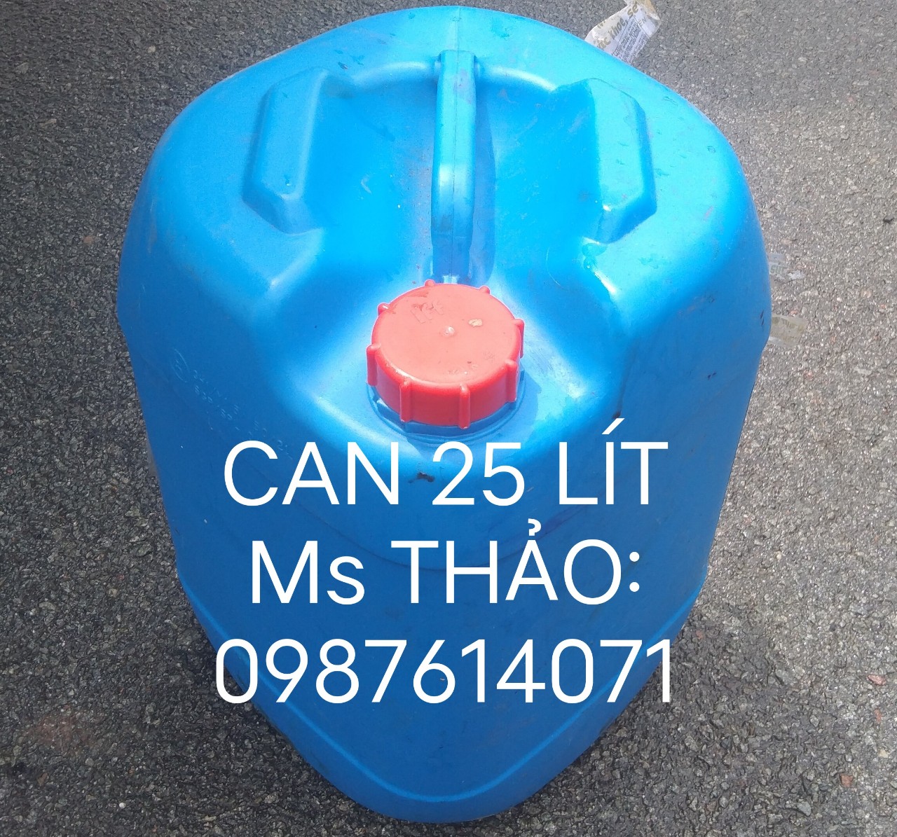 Can nhựa