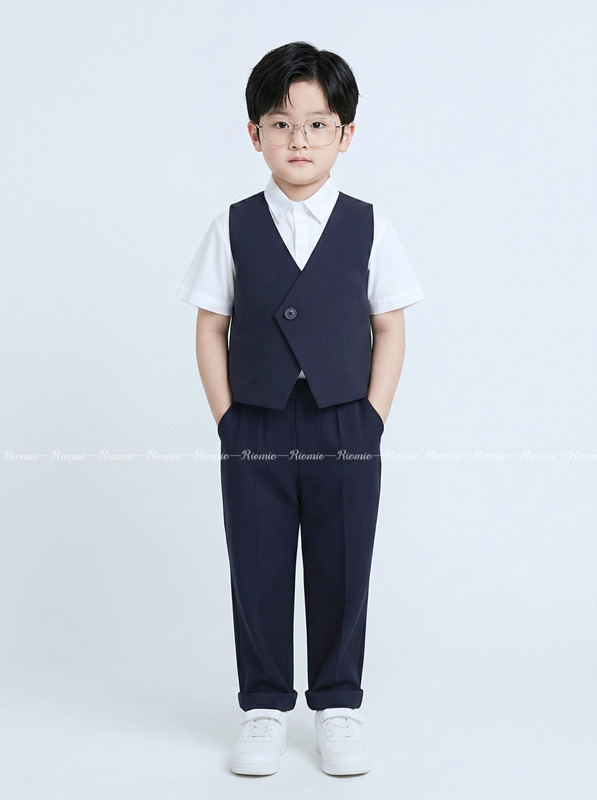 Đồng phục mầm non