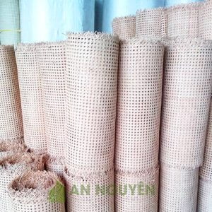 Cuộn mây mắt cáo nhựa giả mây