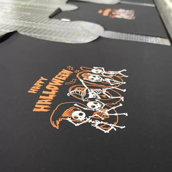 In áo thun họa tiết Halloween