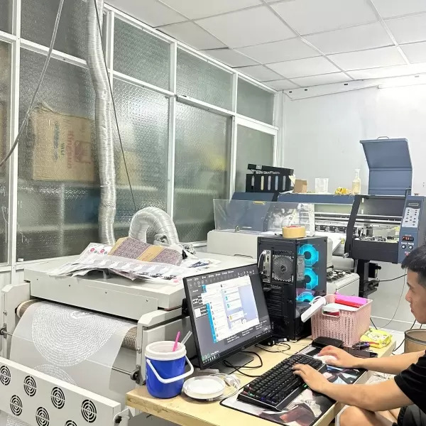 In PET theo yêu cầu