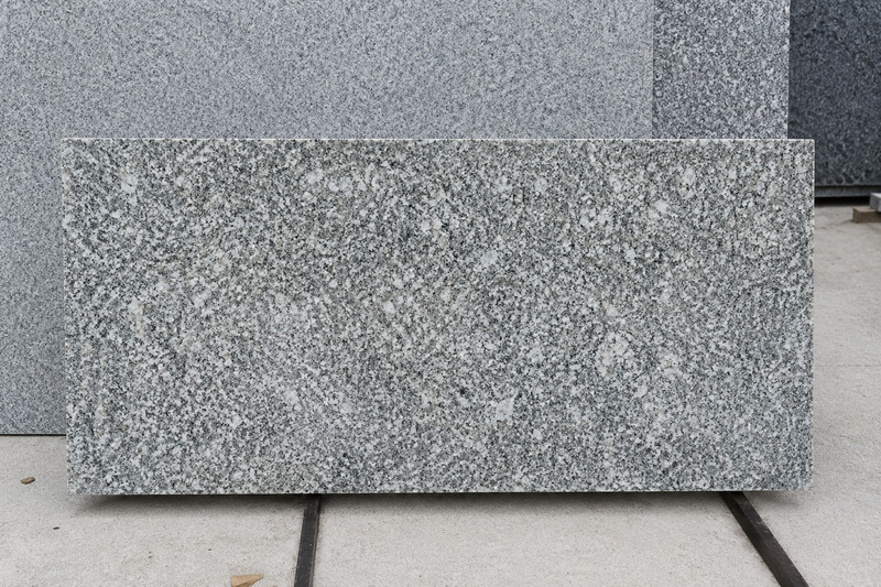 Đá Granite cắt