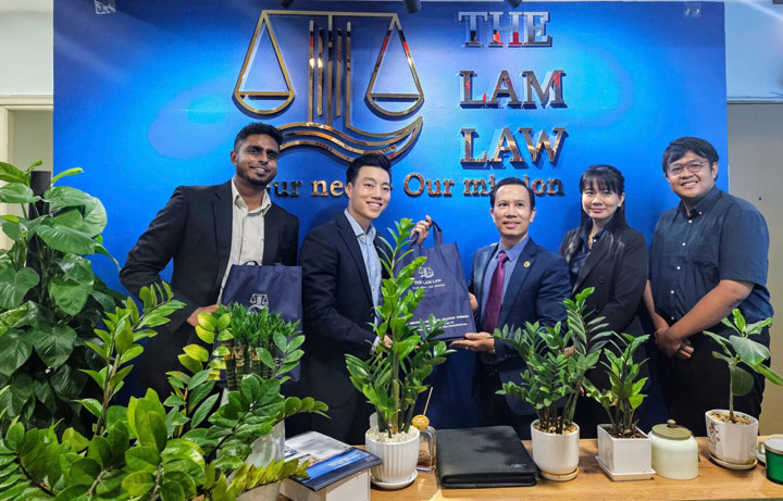 Hoạt động công ty The Lam