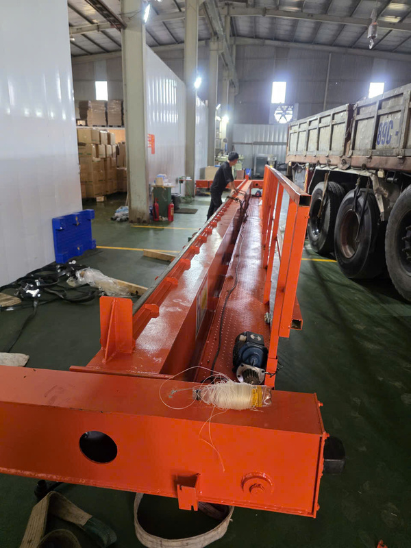 Cầu trục dầm đôi 5Tx13M