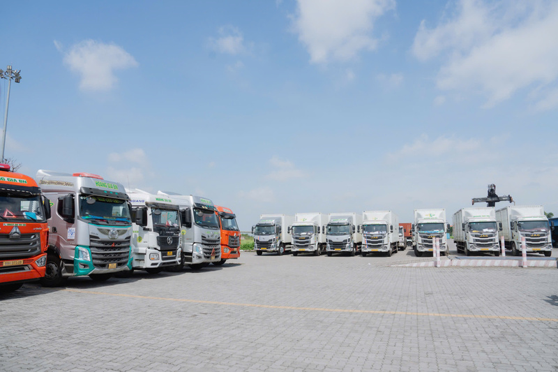 Vận tải bằng xe Container