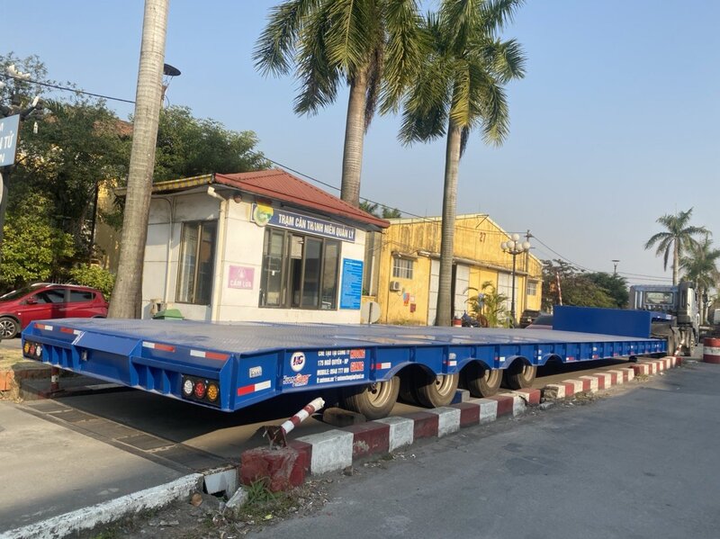 Vận tải bằng xe Container