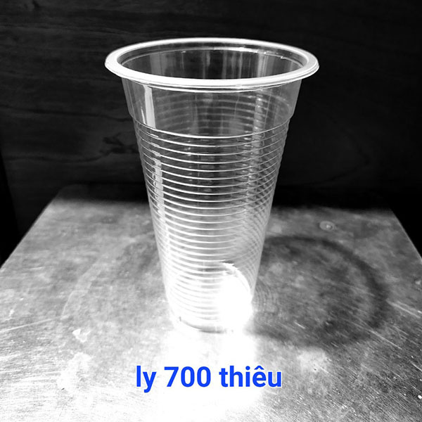 Ly 700 thiếu