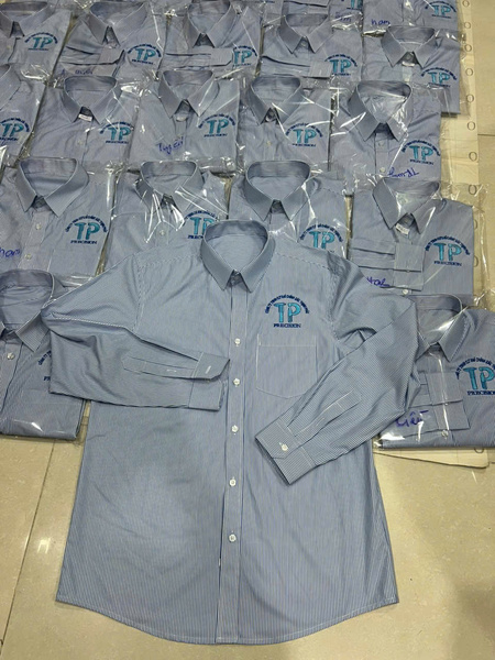 May đồng phục theo yêu cầu