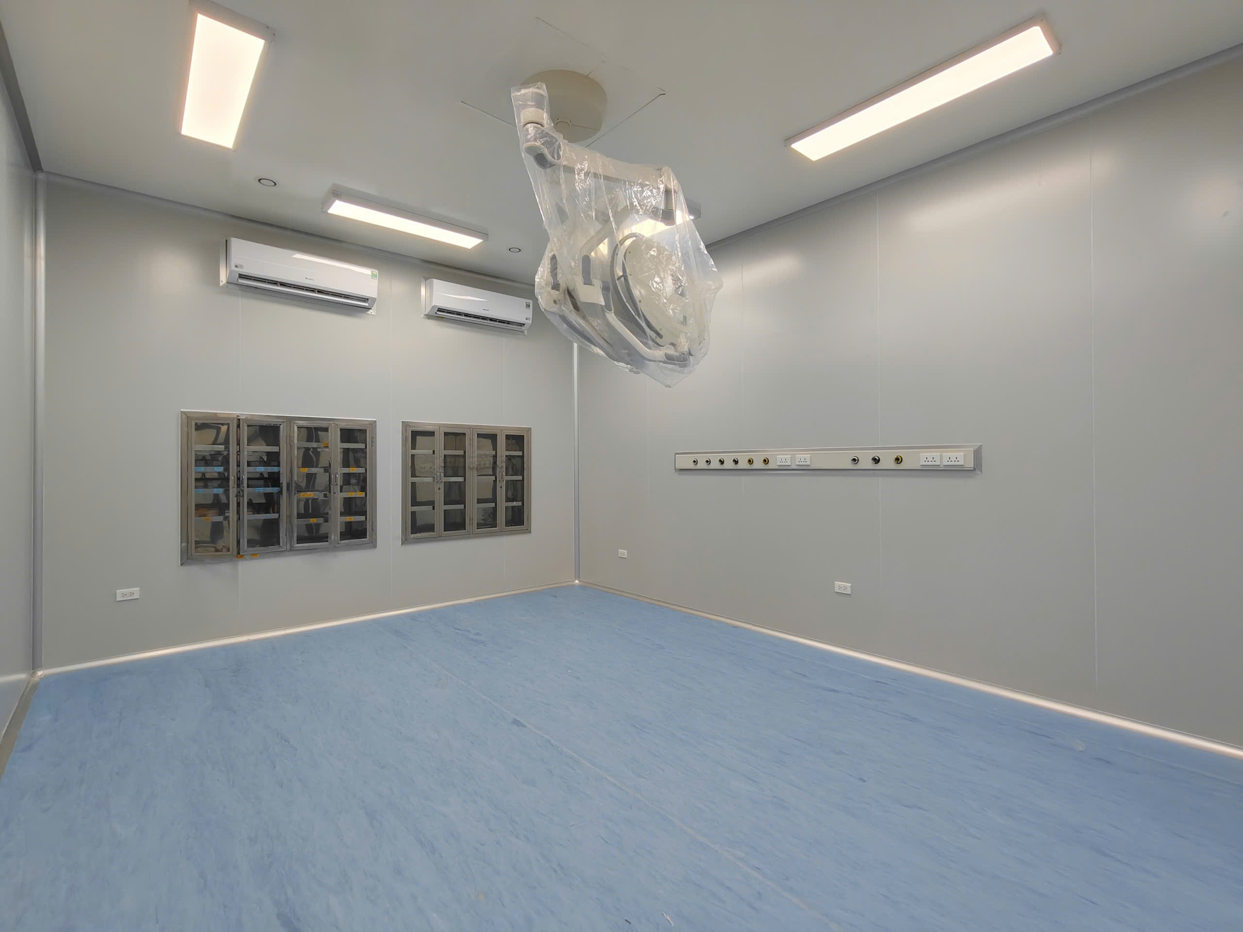 Thi công vách Panel bệnh viện Việt Đức