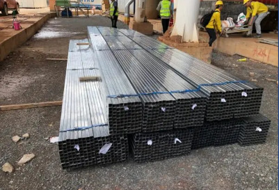 Hình ảnh kho hàng Hương Giang Steel