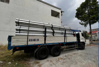 Hình ảnh vận chuyển Hương Giang Steel