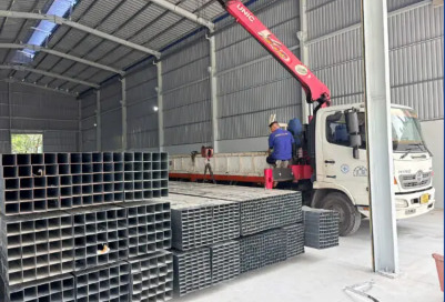 Hình ảnh vận chuyển Hương Giang Steel