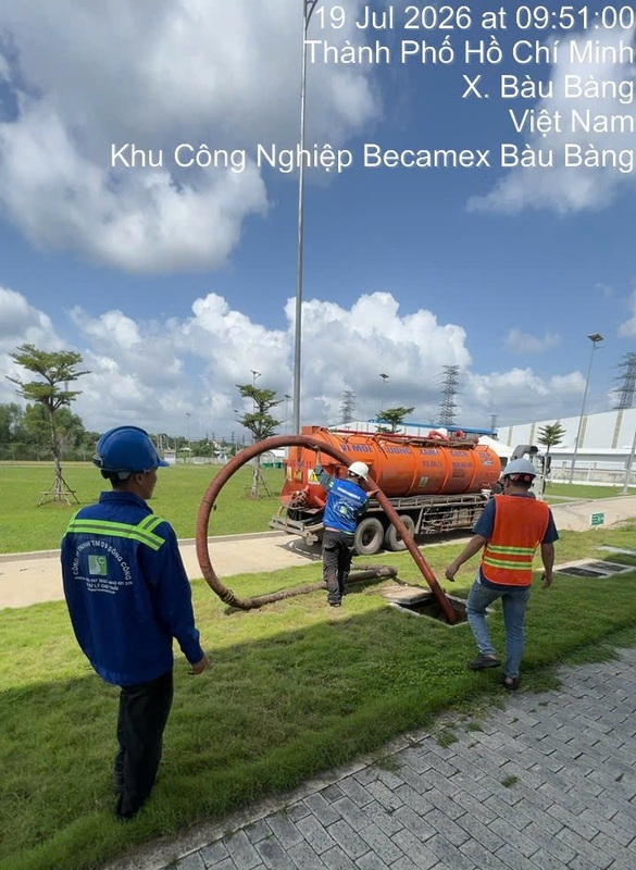 Hút hầm cầu, bể mỡ nước thải