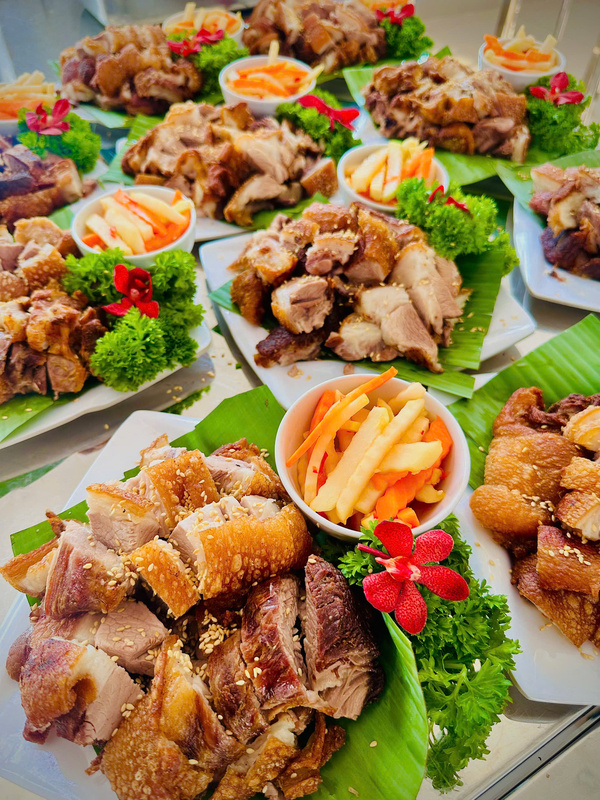 Hình ảnh tư liệu tiệc