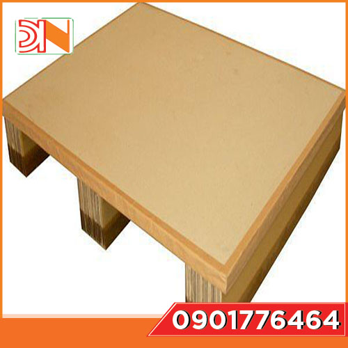 Pallet giấy