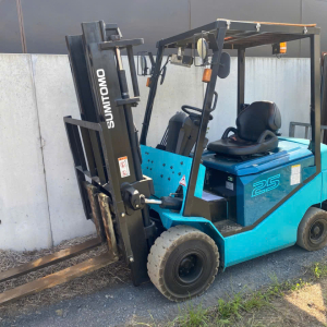 Xe nâng Sumitomo 2.5 tấn cao 3m