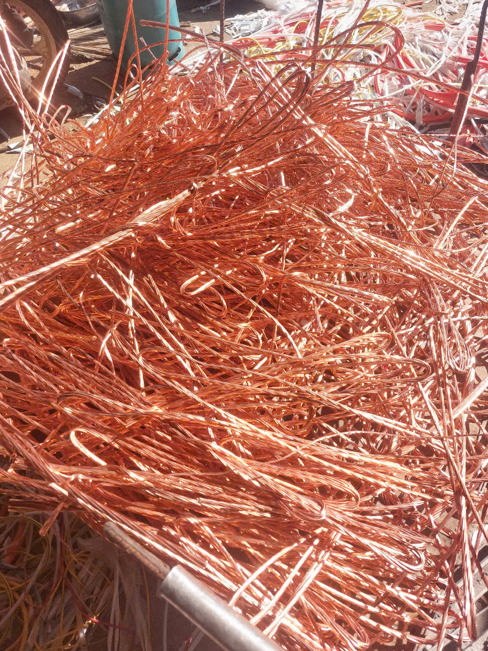 Thu mua phế liệu