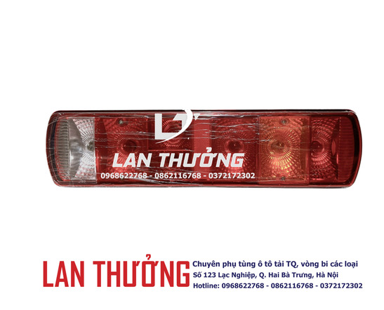 Đèn hậu Howo 4 ốc