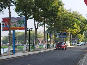 Bảng hiệu Pano quảng cáo ngoài trời