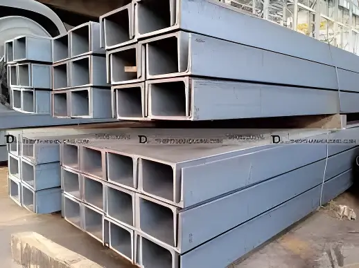 Thép hình U 200 x 80 x 7.5 x 11 x 12m