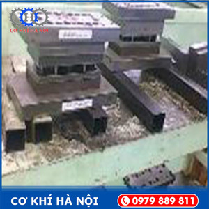 Khuôn đột dập
