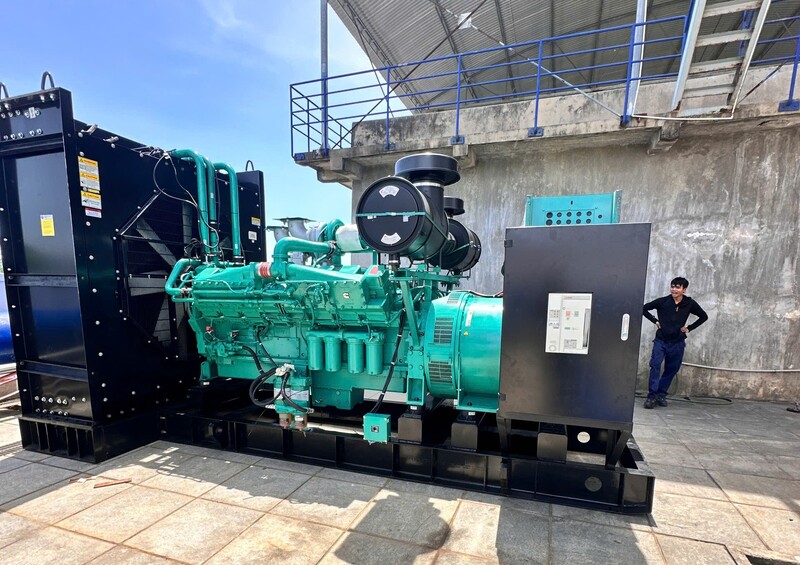 Máy phát điện Cummins 1500kva