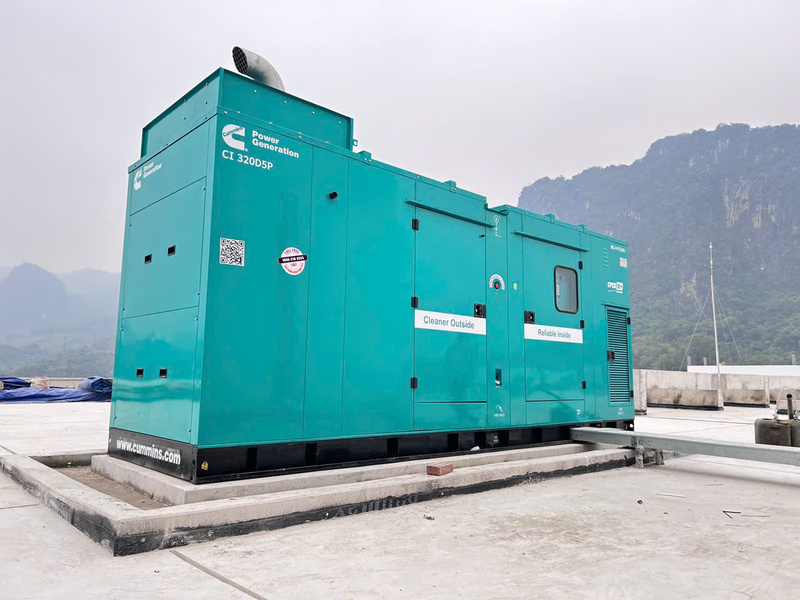 Máy phát điện Cummins 320kva