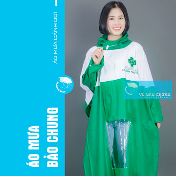 Áo mưa cánh dơi