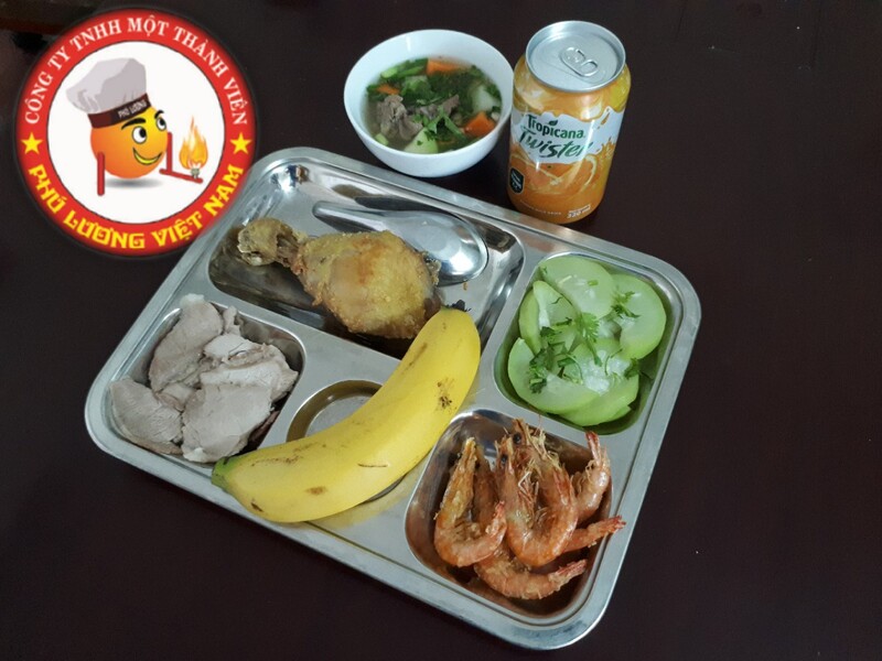 Suất ăn công nghiệp