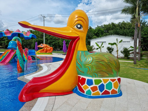 Máng trượt nước