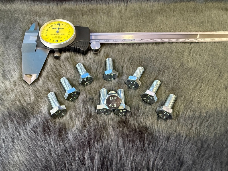 Bulong lục giác ngoài