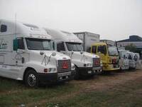 Đội xe vận chuyển