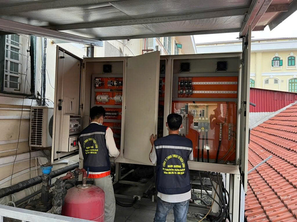 Sửa chữa bảo dưỡng hệ thống điện lạnh