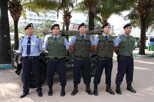 Dịch vụ vệ sĩ